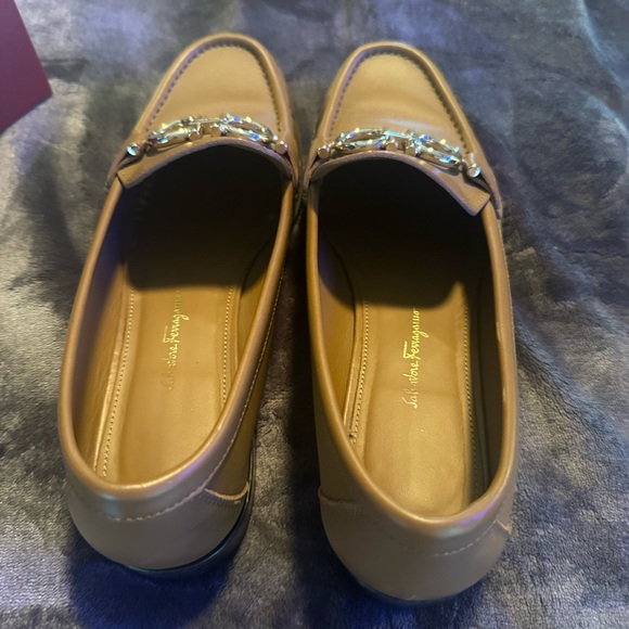 Moccasin with Gancini ornament - Picture 8 of 14